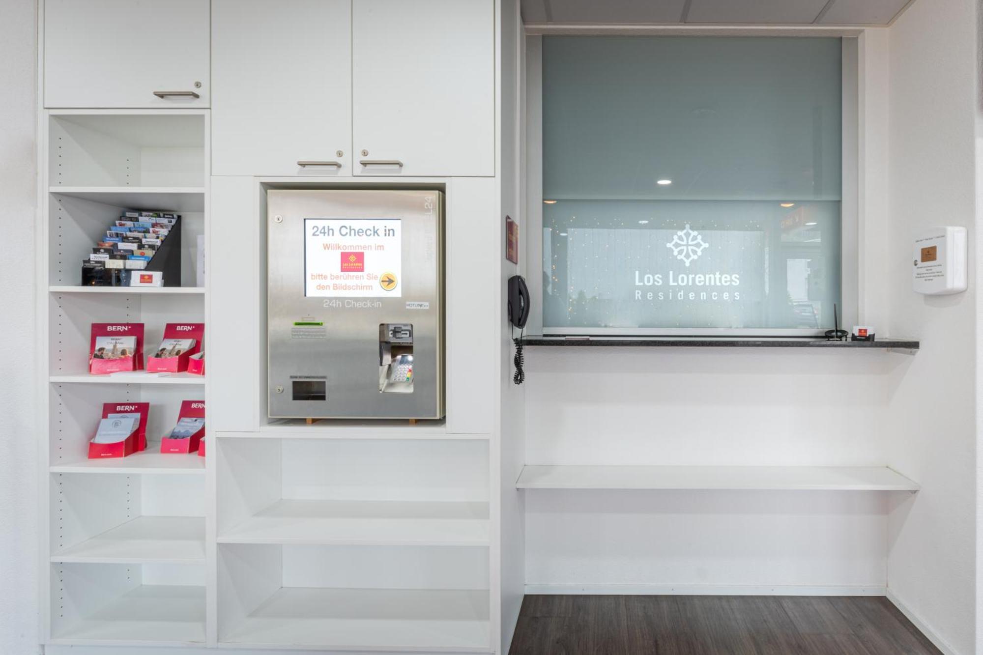Los Lorentes Hotel Bern Airport Belp Bagian luar foto